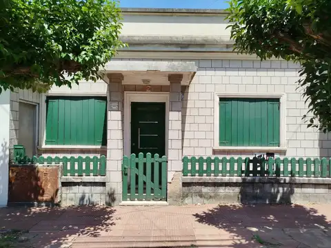 Casa en Venta en Ciudad Jardín del Palomar, Partido de Tres de Febrero
