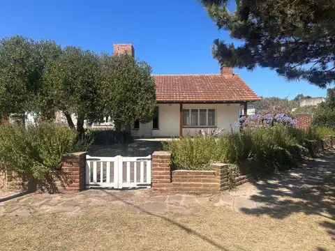 Casa en Venta en Mar del Sud, Partido de General Alvarado