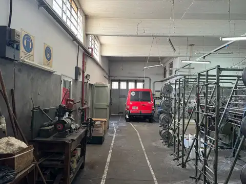 Galpón en Venta en El Palomar, Partido de Morón