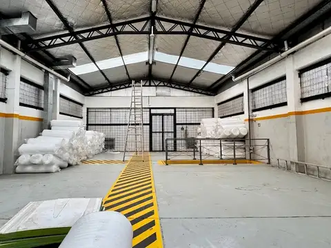 Galpón en Venta en Villa Lynch, Partido de General San Martín