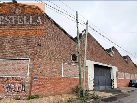 Galpón en Venta en Lomas del Mirador, Partido de La Matanza