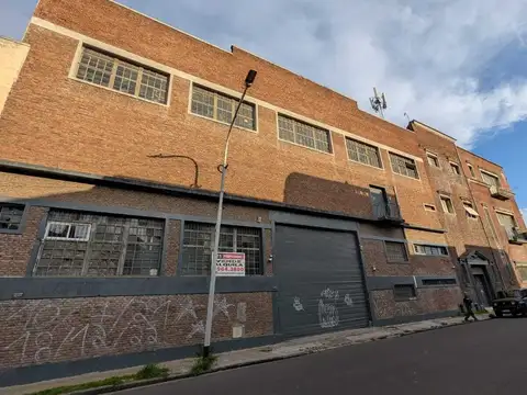 Galpón en Alquiler en Avellaneda, Partido de Avellaneda