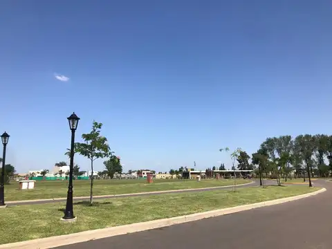 Terreno en Venta en Pilar Del Este, Countries y Barrios Cerrados en Pilar