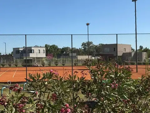 Terreno en Venta en Pilar del Este - Santa Lucia, Countries y Barrios Cerrados en Pilar