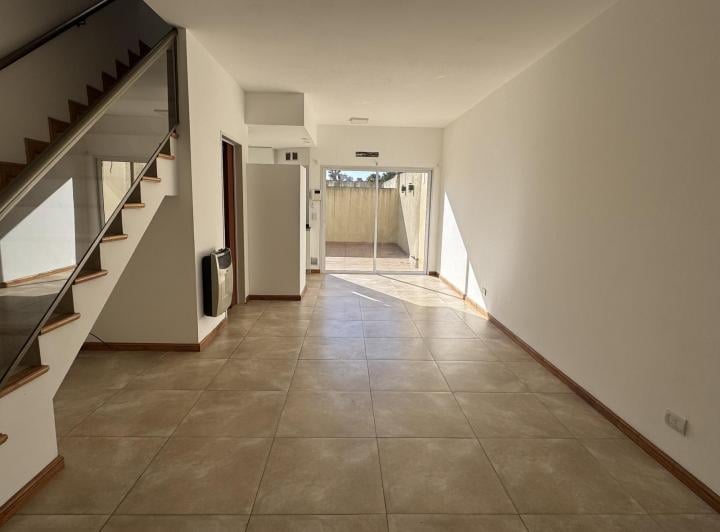 Departamento · 71m² · 4 Ambientes · 2 Cocheras