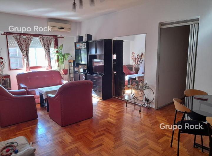 Departamento · 75m² · 4 Ambientes