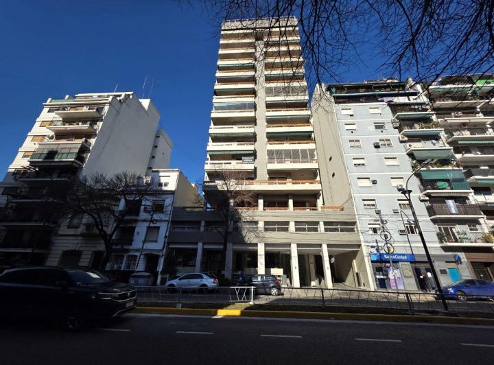 Departamento · 121m² · 4 Ambientes · 1 Cochera