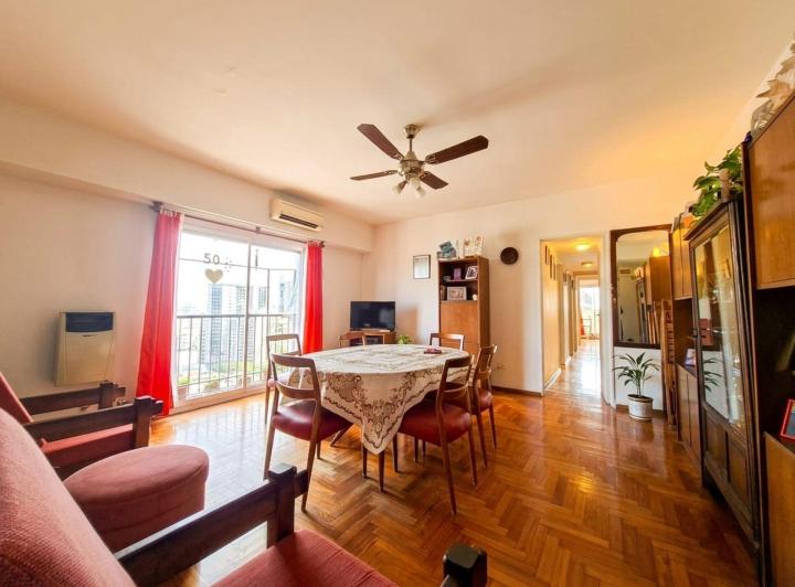 Departamento · 74m² · 4 Ambientes · 1 Cochera