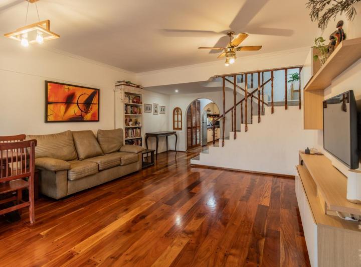 Departamento · 122m² · 4 Ambientes · 1 Cochera