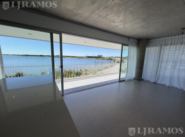 Departamento · 79m² · 3 Ambientes · 1 Cochera