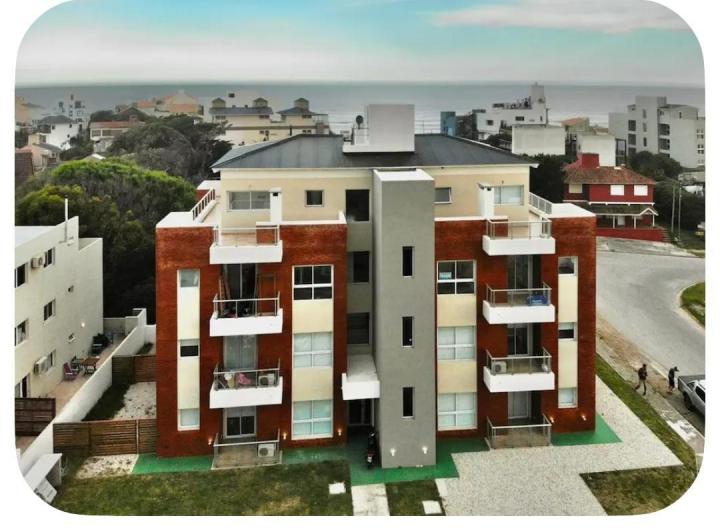 Departamento · 100m² · 3 Ambientes · 1 Cochera