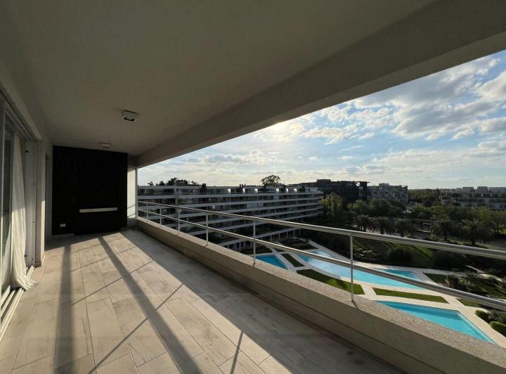 Departamento · 187m² · 3 Dormitorios · 2 Cocheras