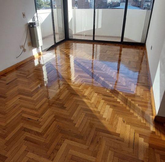 Departamento · 70m² · 6 Ambientes · 1 Cochera