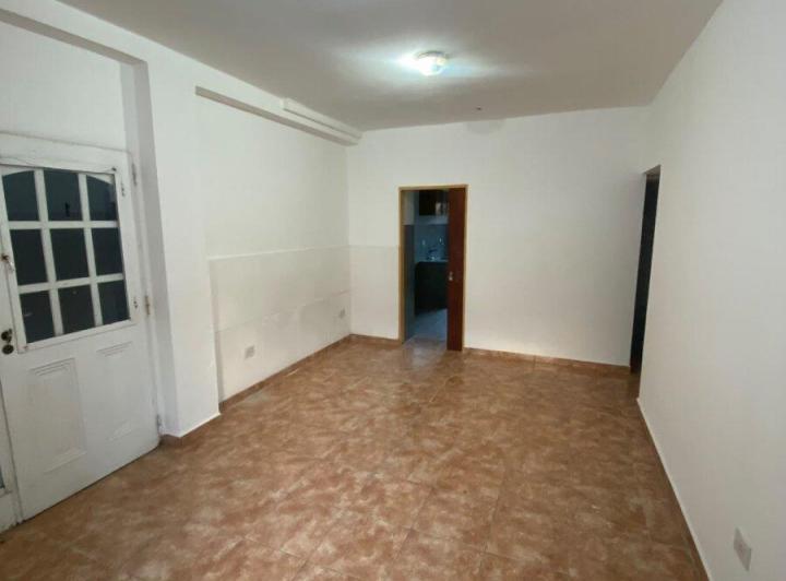 Departamento · 60m² · 2 Ambientes · 1 Cochera