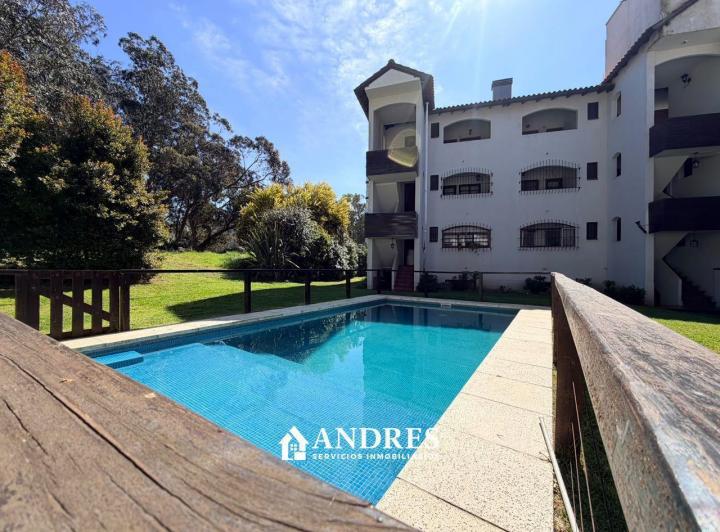 Departamento · 70m² · 4 Ambientes · 1 Cochera