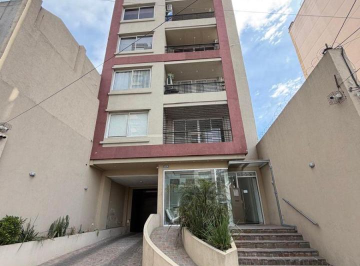 Departamento · 70m² · 3 Ambientes · 1 Cochera