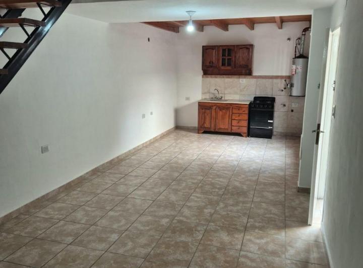Casa · 100m² · 4 Ambientes · 1 Cochera