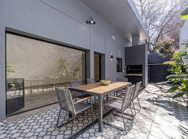 Casa · 150m² · 4 Ambientes · 1 Cochera
