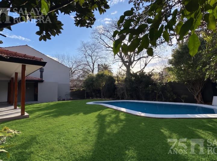 Casa · 501m² · 5 Ambientes · 3 Cocheras