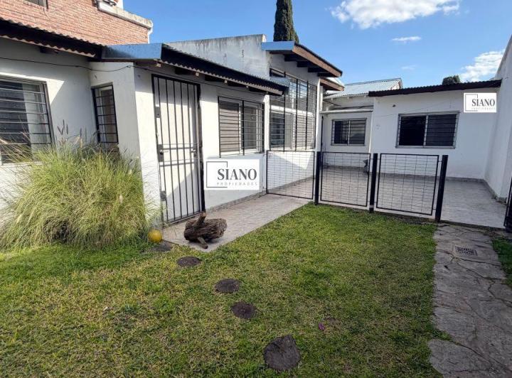 Casa · 90m² · 4 Ambientes · 1 Cochera