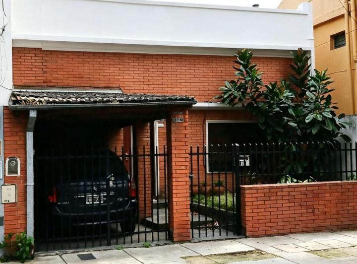 Casa · 178m² · 4 Ambientes · 1 Cochera