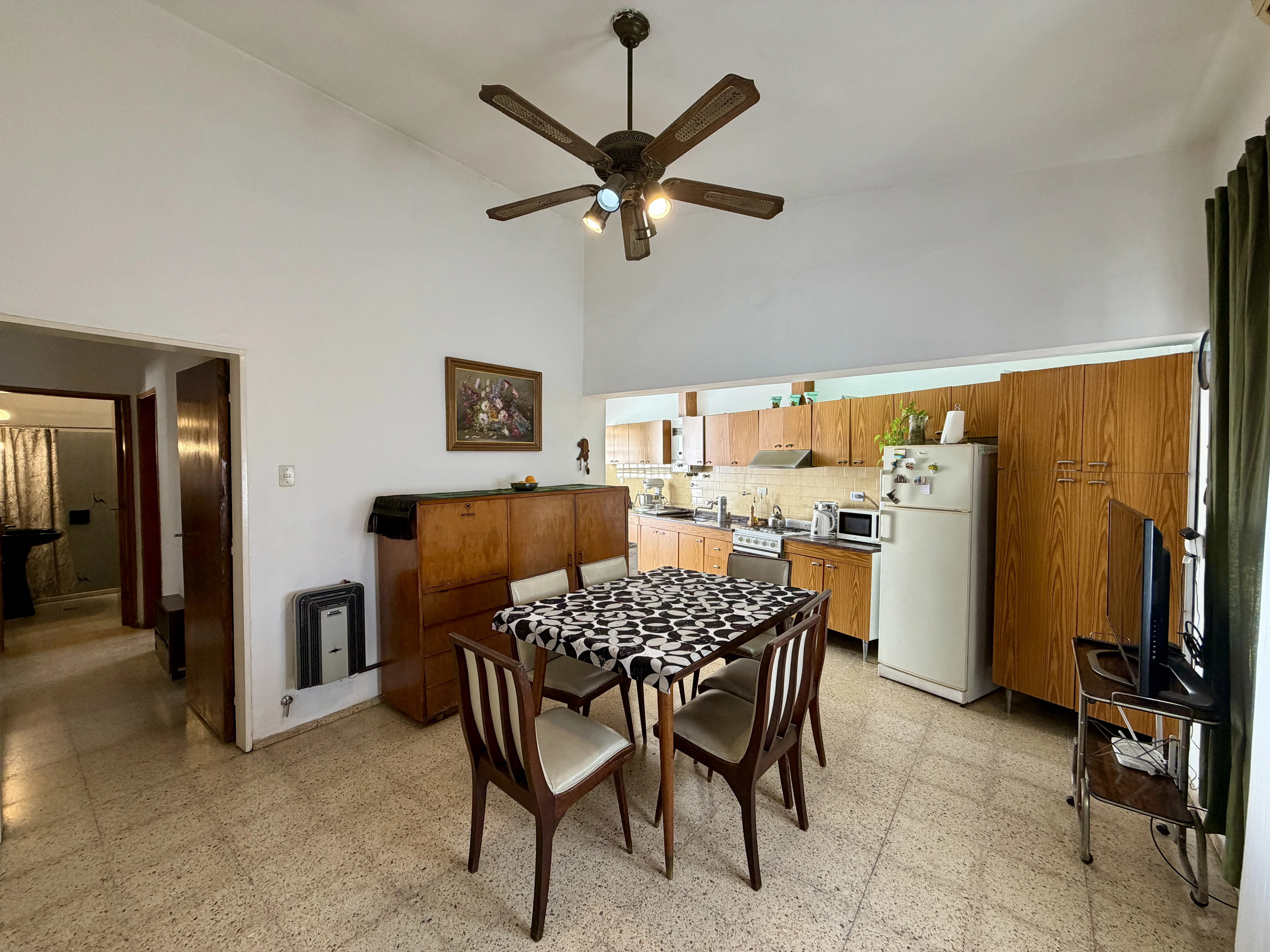 Casa 3 Dormitorios en Alto Alberdi  Una Planta + Cochera Doble
