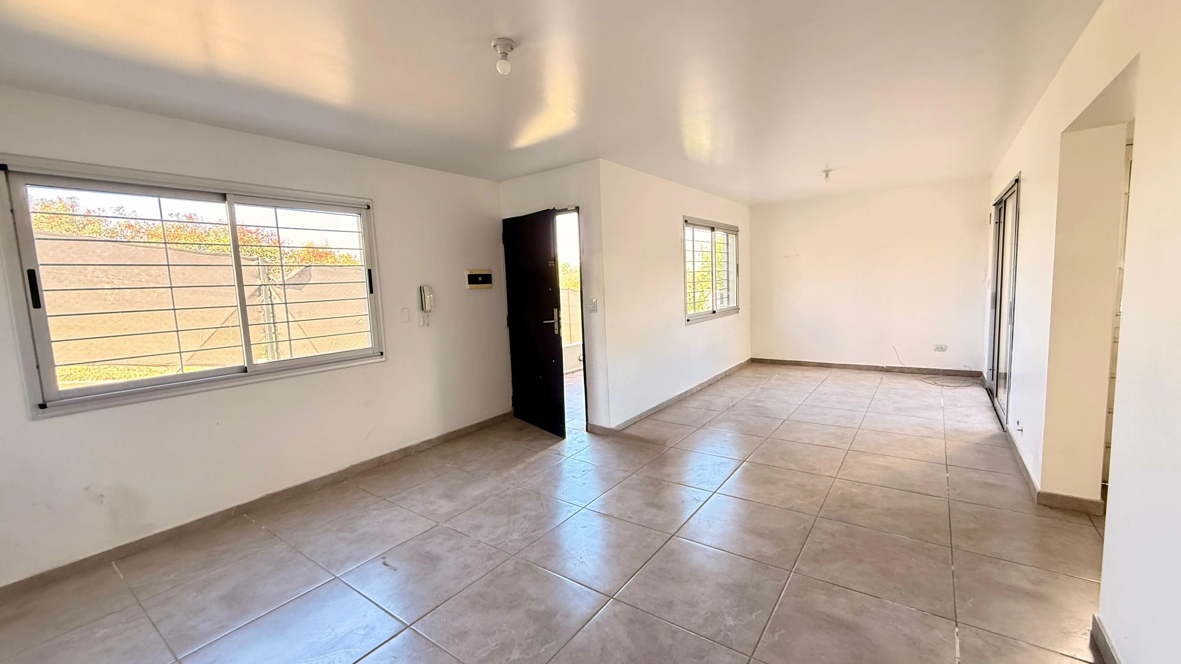 ¡¡OPORTUNIDAD!! - VENTA Dúplex 2 Dormitorios - Housing en Cuesta Colorada APTO CRÉDITO