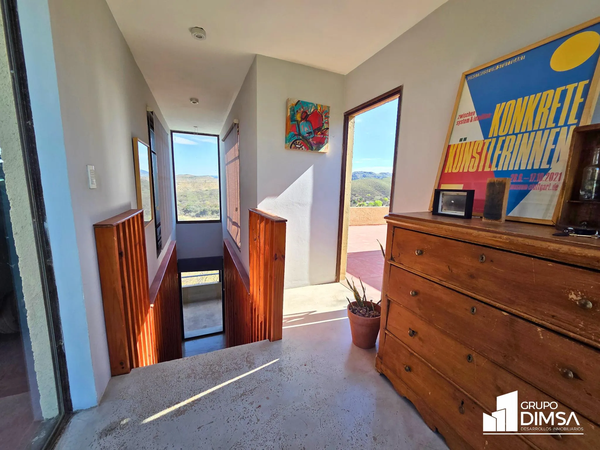 Casa con Imponentes Vistas en Venta,  3 Dorm y 3 Baños. Terrazas de Villa Allend...
