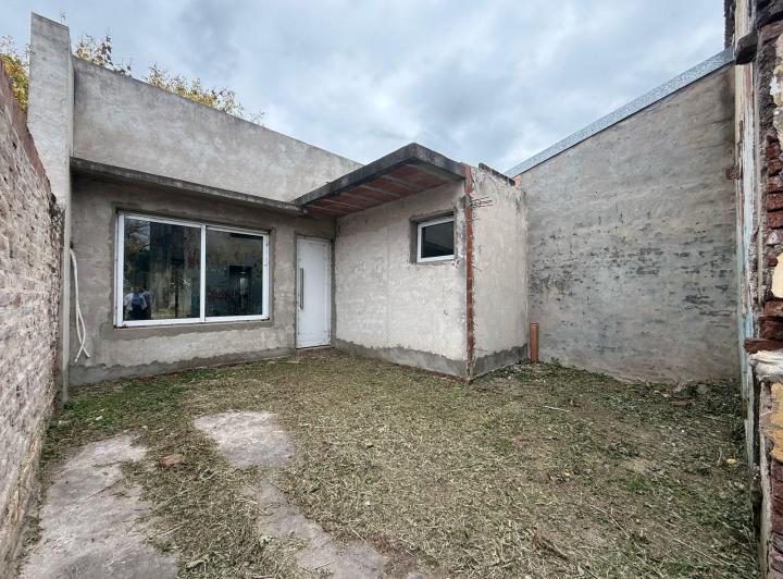 Casa · 325m² · 3 Ambientes · 1 Cochera