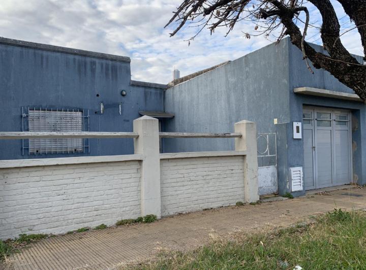 Casa · 90m² · 5 Ambientes · 1 Cochera