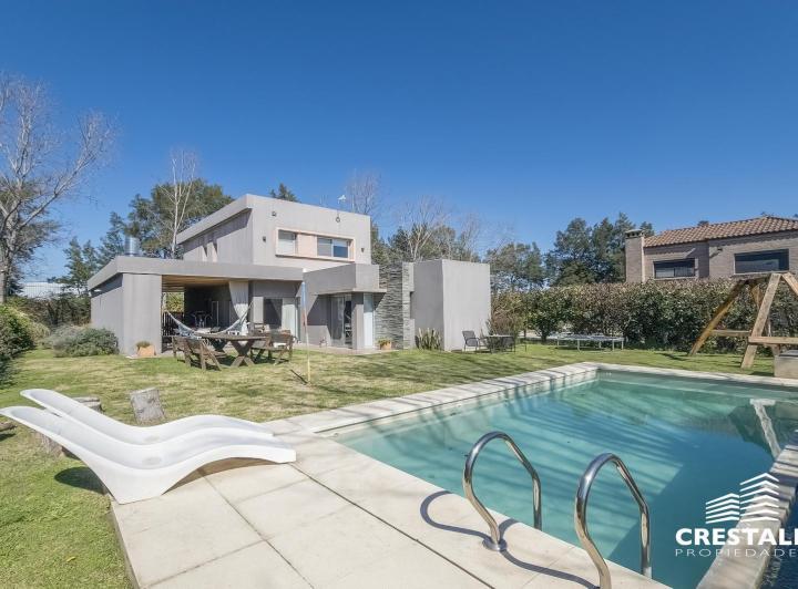Casa · 180m² · 4 Ambientes