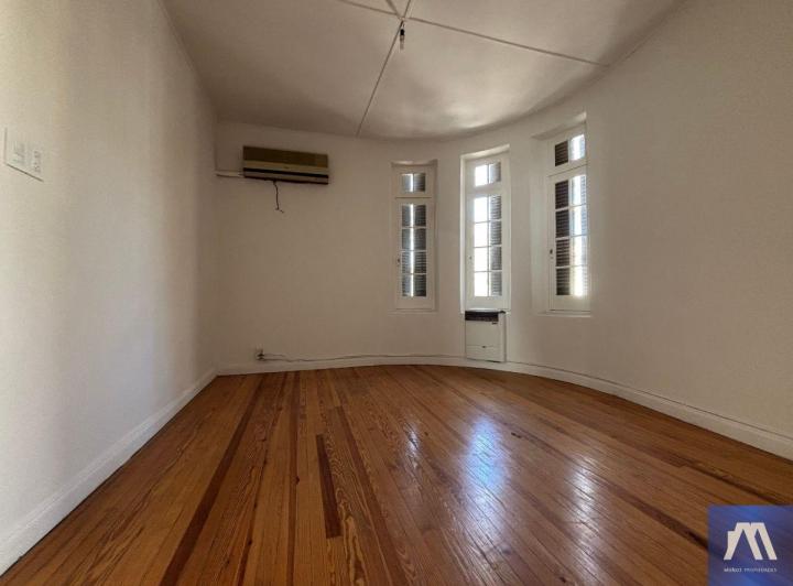 Oficina comercial · 100m² · 4 Ambientes