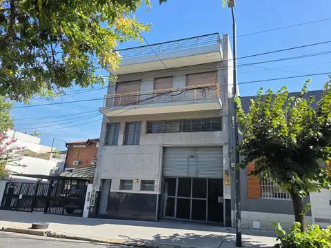 Galpón en Alquiler en Villa General Mitre, CABA