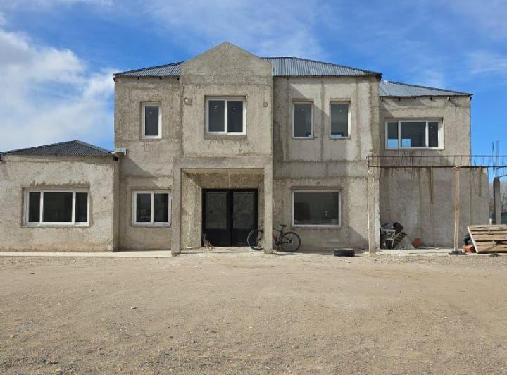 Casa · 390m² · 6 Ambientes