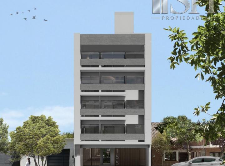 Terreno · 243m² · 12 Ambientes · 6 Cocheras