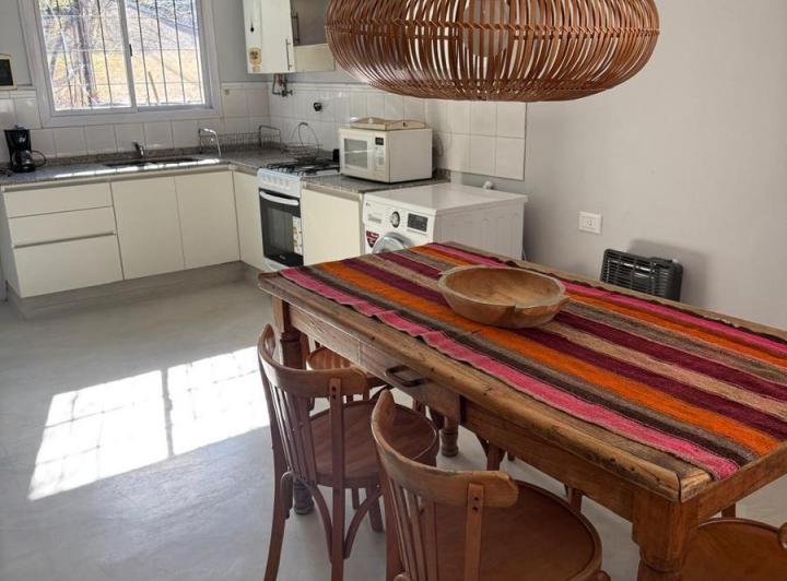 Casa · 120m² · 5 Ambientes · 1 Cochera