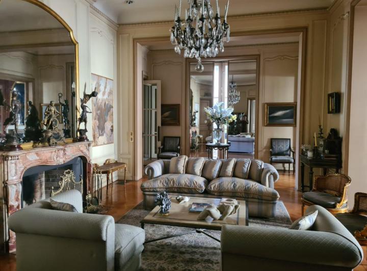 Departamento · 530m² · 10 Ambientes · 1 Cochera