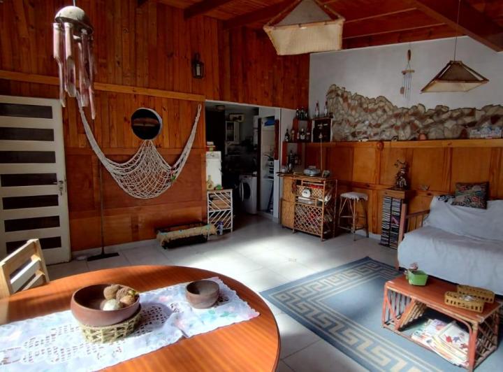 Casa · 150m² · 4 Ambientes · 1 Cochera