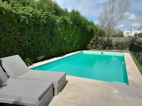 Casa en Alquiler Temporal en Santa Barbara, Countries y Barrios Cerrados en Tigre