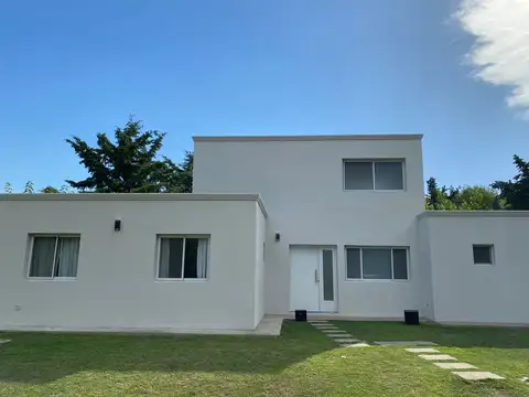Casa en Alquiler en El Lucero, Countries y Barrios Cerrados en Escobar