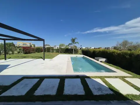 Casa en Alquiler en San Sebastián, Countries y Barrios Cerrados en Escobar