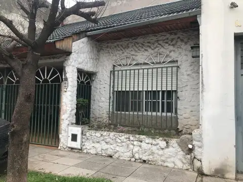 Casa en Venta en Lomas del Mirador, Partido de La Matanza