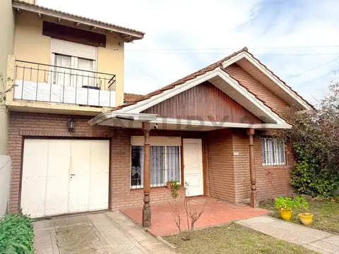 Casa en Venta en Villa Primera, Mar del Plata