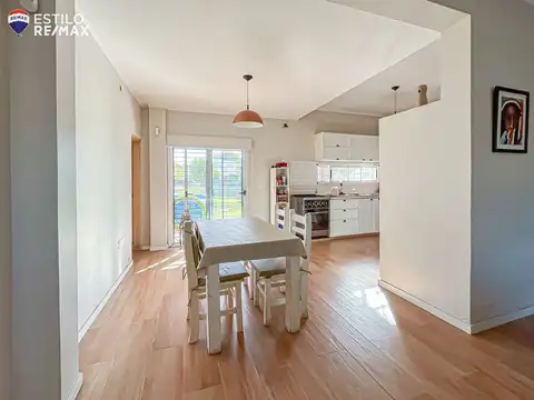Casa en Venta en Villa Parque Sicardi, Partido de La Plata