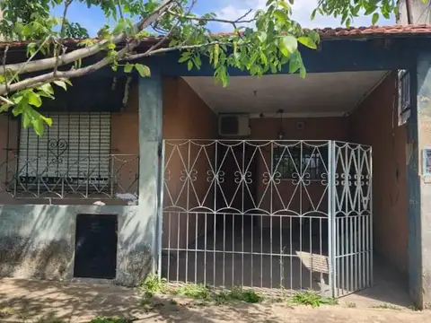 Casa en Venta en Isidro Casanova, Partido de La Matanza