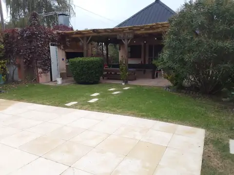 Casa en Venta en Parque Sakura, Countries y Barrios Cerrados en Exaltación de la Cruz