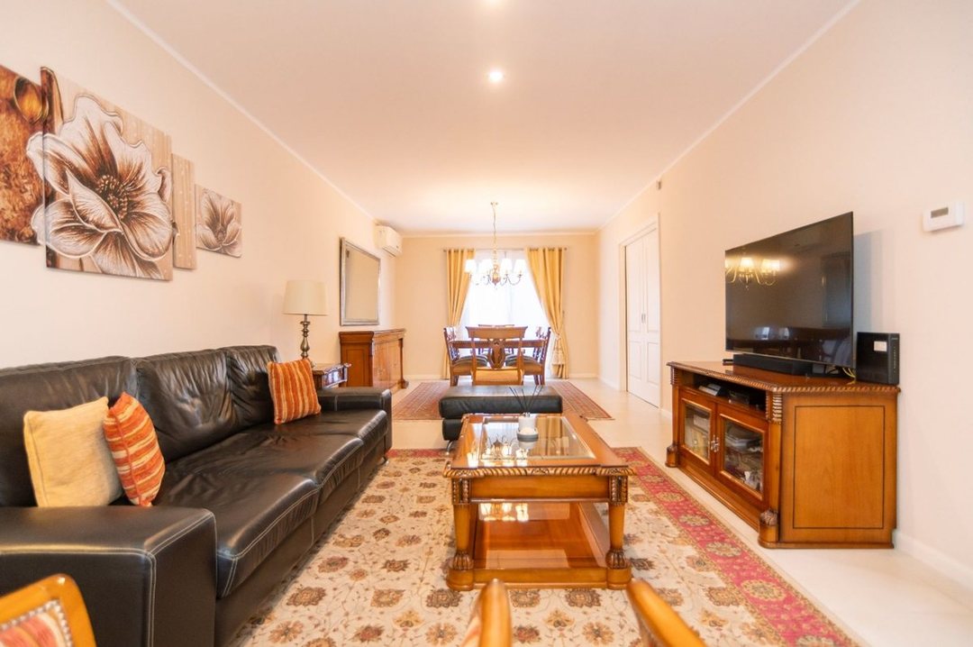 CASA EN VENTA FINCAS DE IRAOLA 2