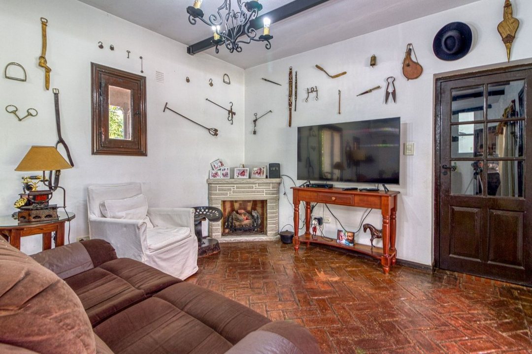 VENTA CASA EN BARRIO EL MOLINO PILAR