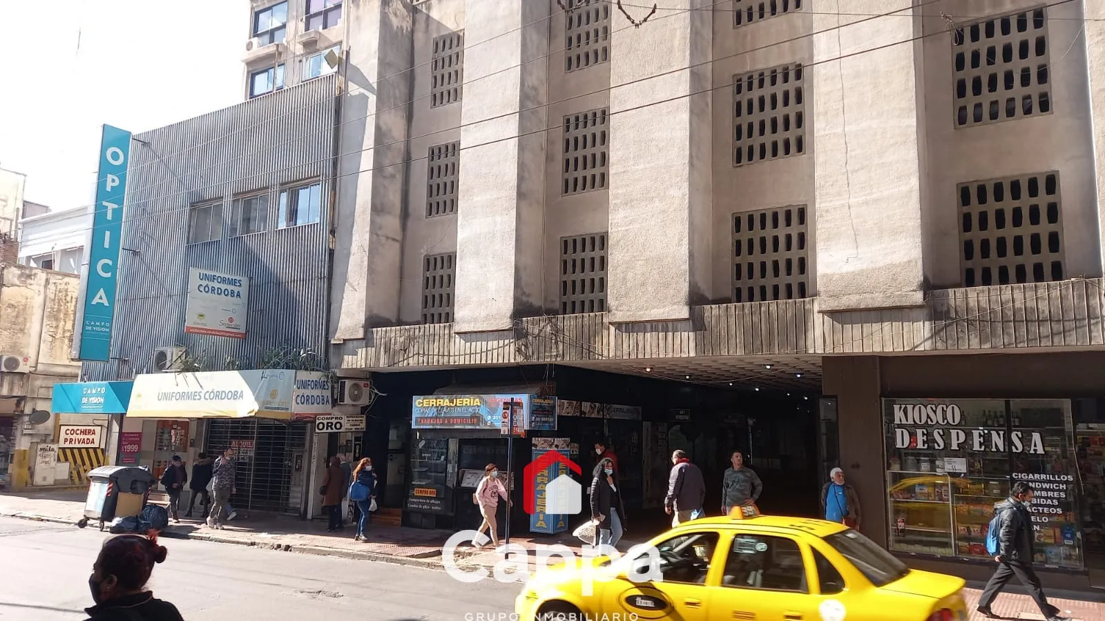 CENTRO, OFICINA CON COCHERA, excelente ubicacion