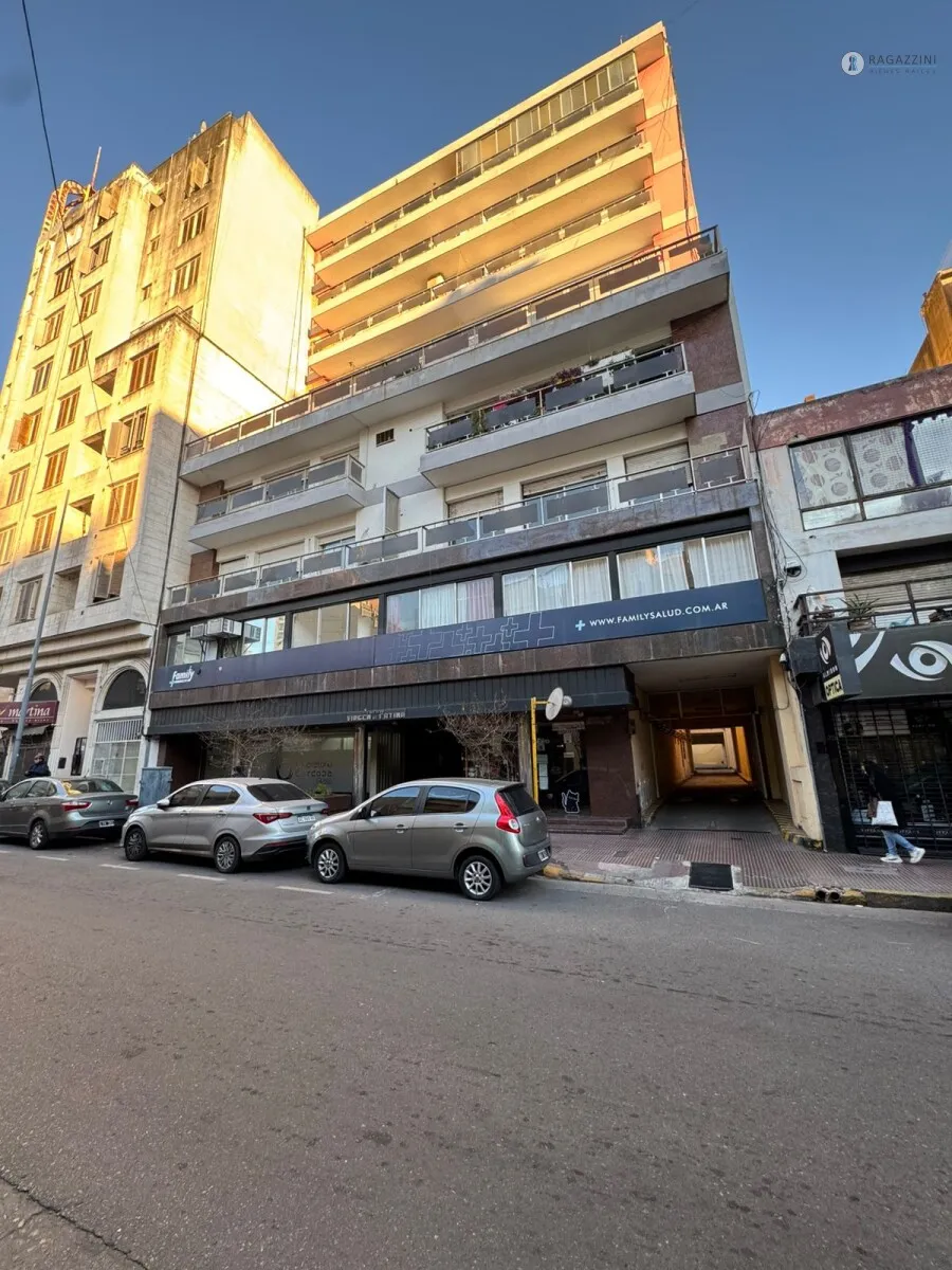 VENTA DPTO AMOBLADO EN EL CENTRO DE UN DORMITORIO!!!